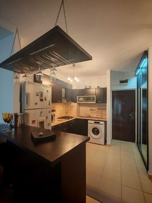 Închiriez apartament cu 2 camere zona Tătărași