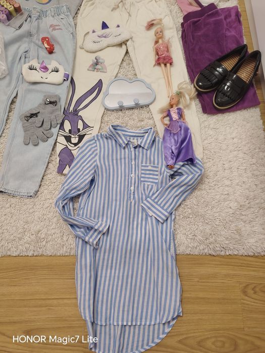 Lot hainute fetita 7-9 ani