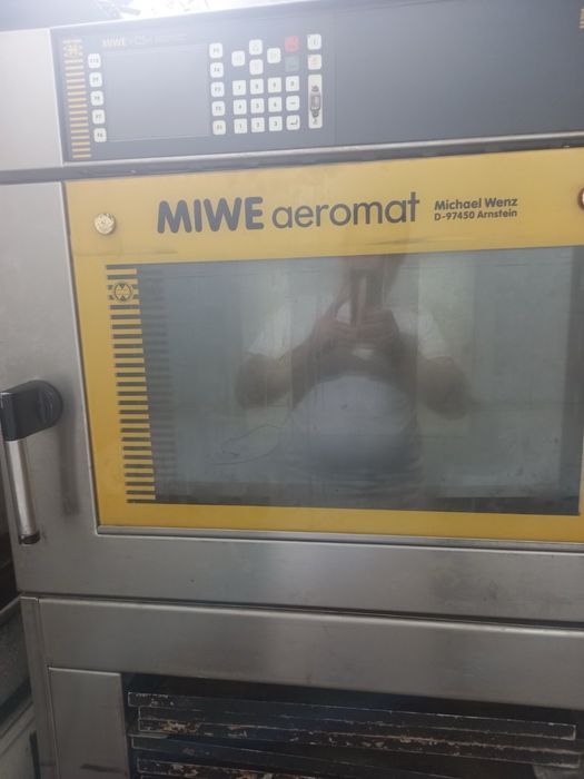 Конвектомат MIWE за 4 тави