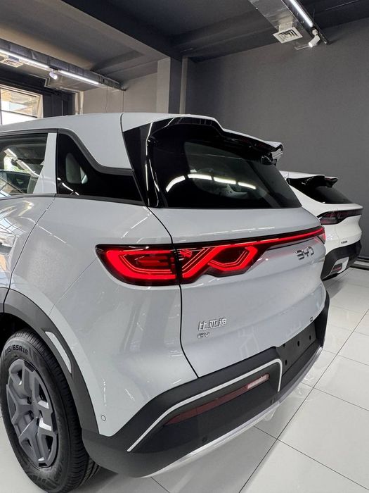 Byd yuan ap 2 position 2