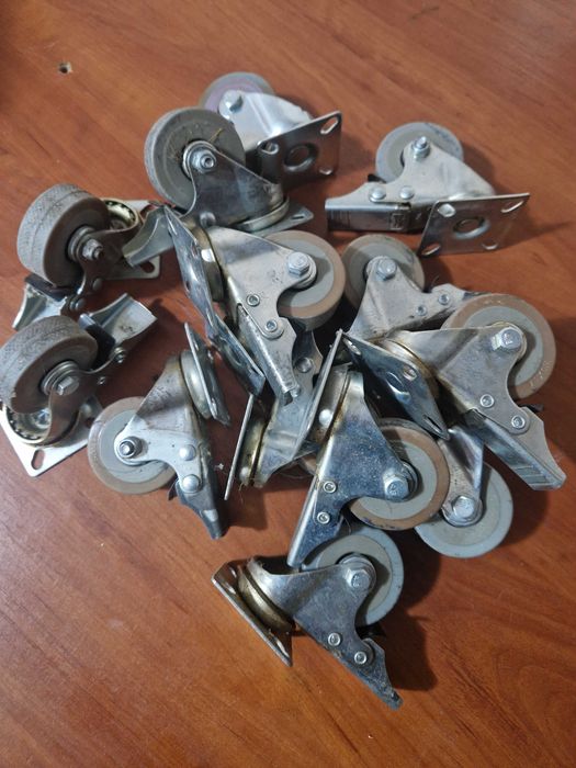 колелца за мебели 30 бр