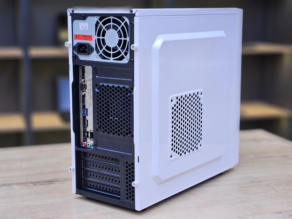 Офисный Системный блок - Core i3-12100/8GB/SSD 256GB