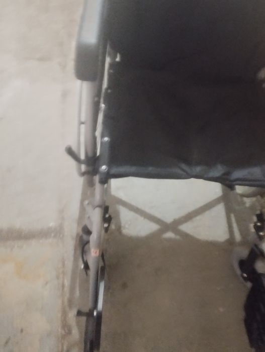 Vând căruț in stare buna