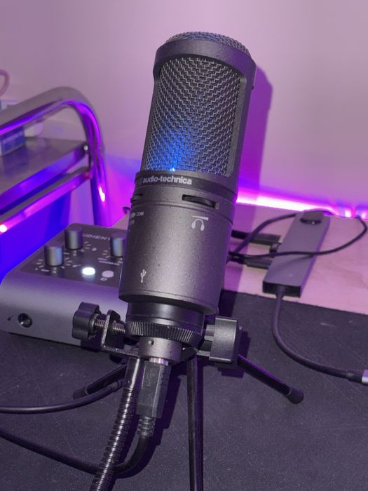 Микрофон USB студийный Audio-Technica AT2020USB+