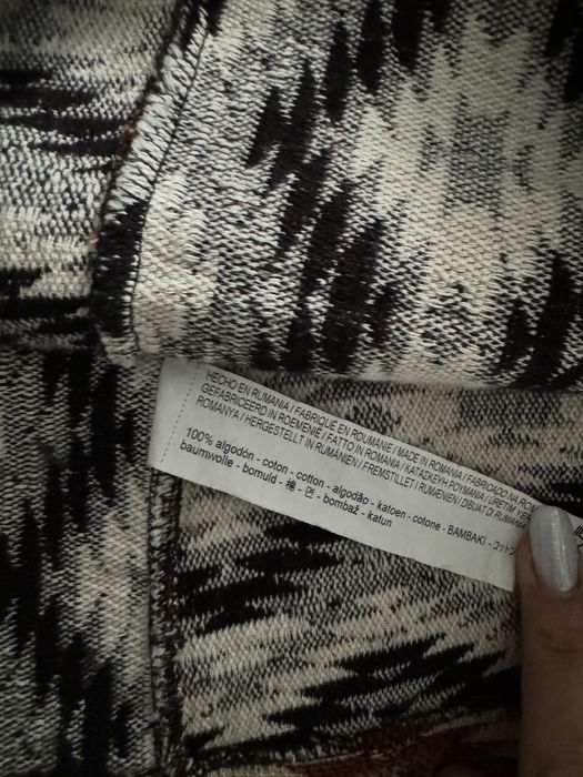 Fusta Stradivarius marimea 36 imprimeu 100% bumbac