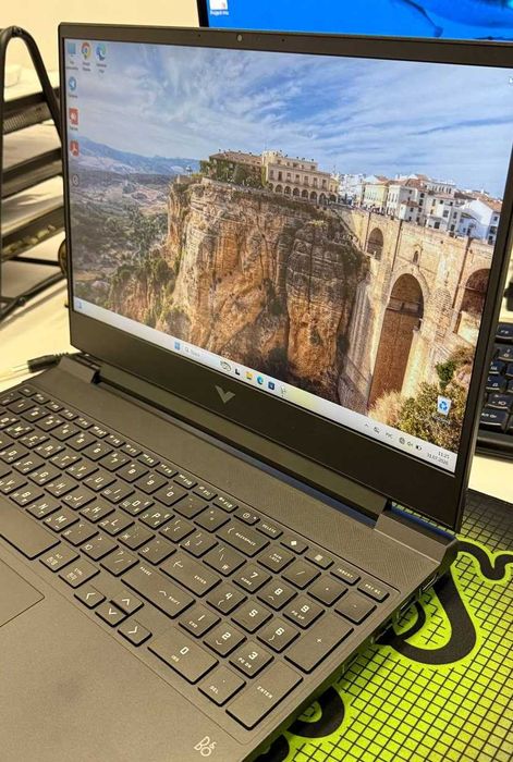 HP Victus, AMD Ryzen 5 5600H