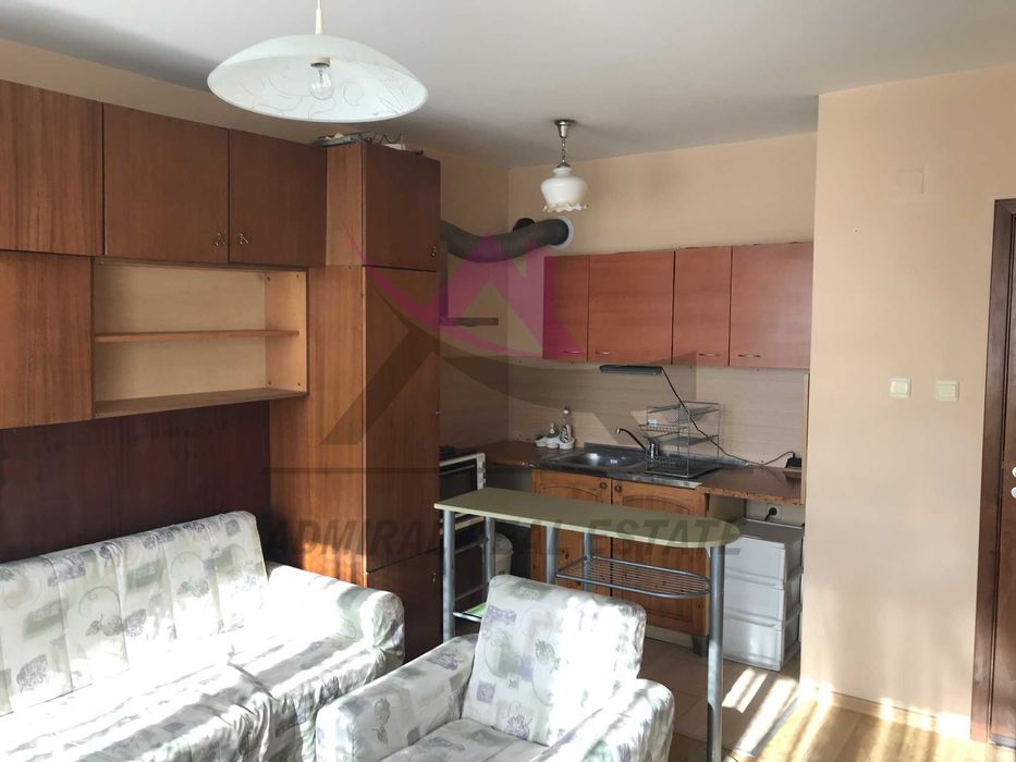 Уютен и приветлив! Двустаен- Лятно Кино Тракия