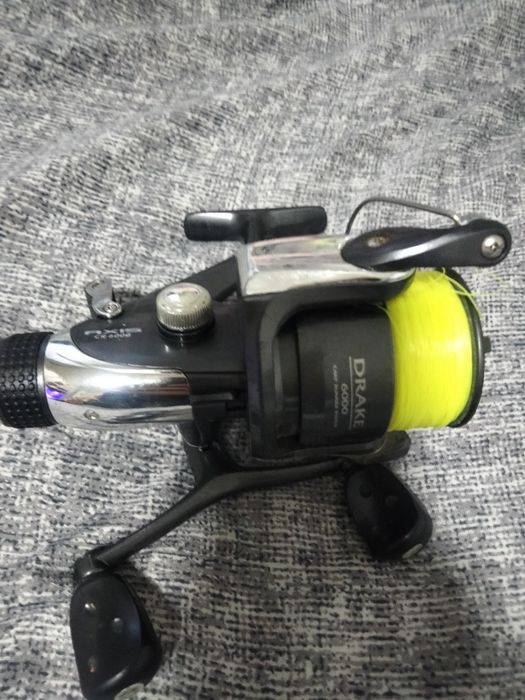 Vând/schimb mulinetă Drake 6000