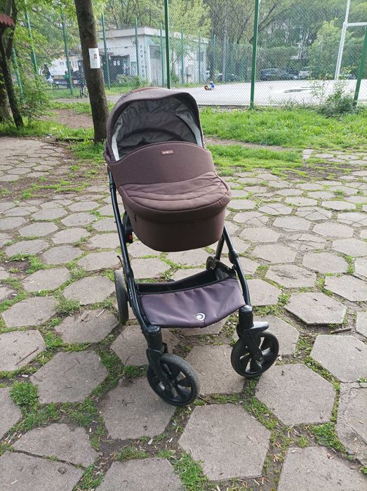 Бебешка количка Aero Tutis