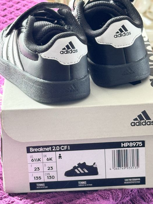 Продам кеды adidas