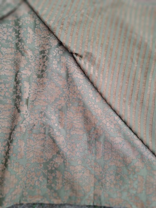 Элегантные шторы для оконнн