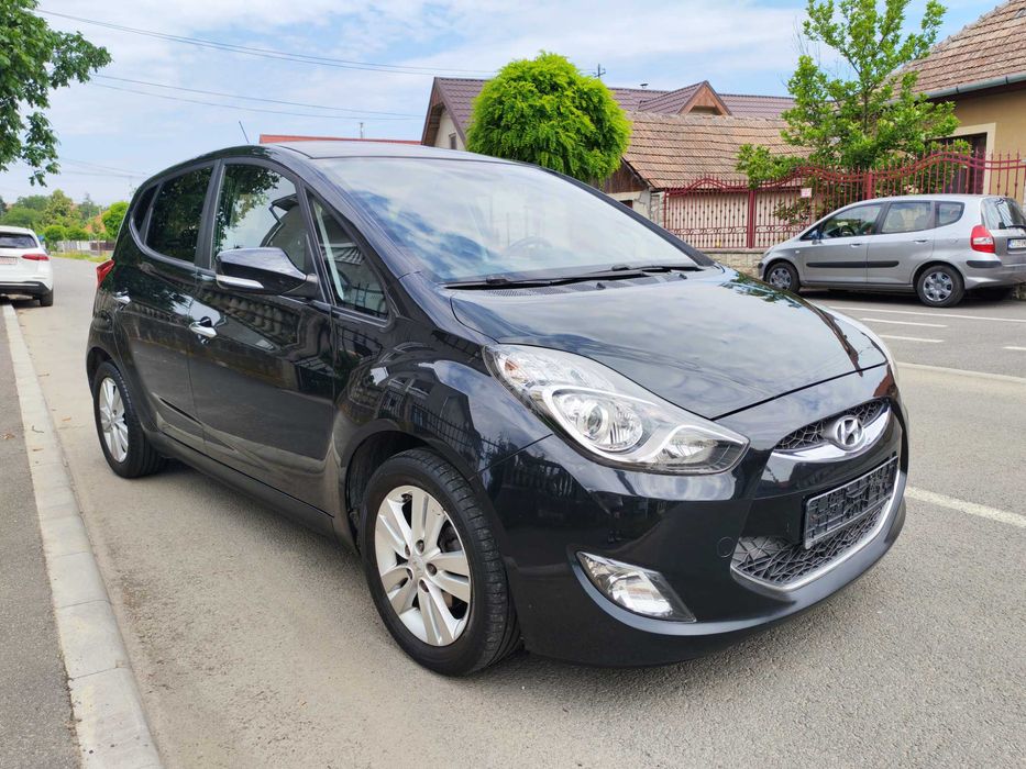 HYUNDAI ix20 2011
