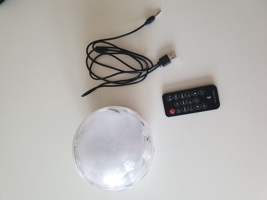 Светеща тонколонка