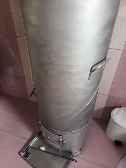 Boiler pe lemne foarte bun