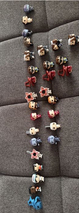 Игрушки  kinder joy Stranger things