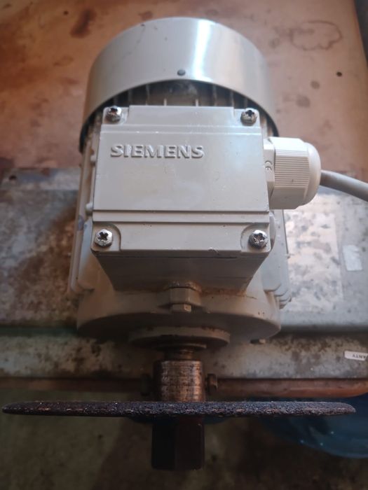 Электродвигатель SIEMENS