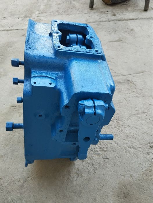 Kamaz dlitil korpus maz karobkaga qilingan