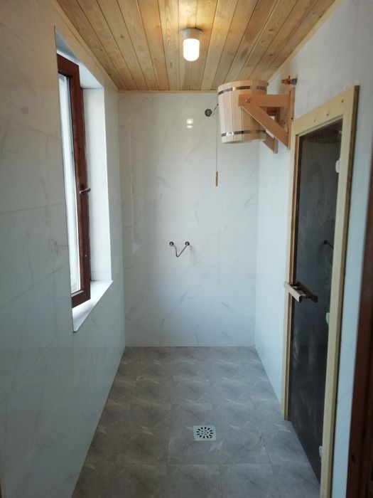 Кафельщик-плотник