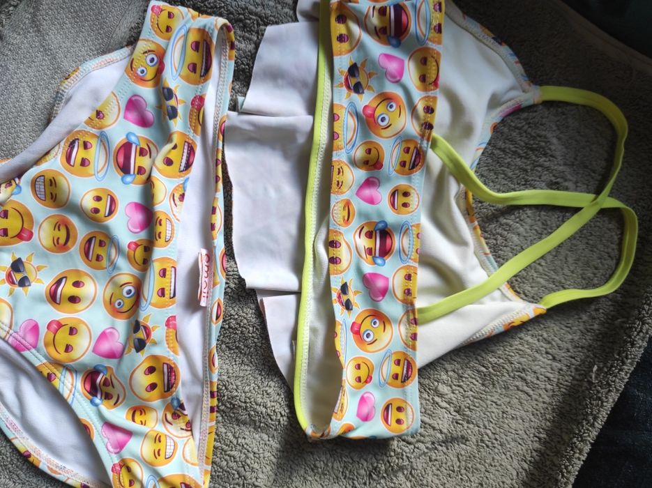 Costum de baie,10 -12 ani.