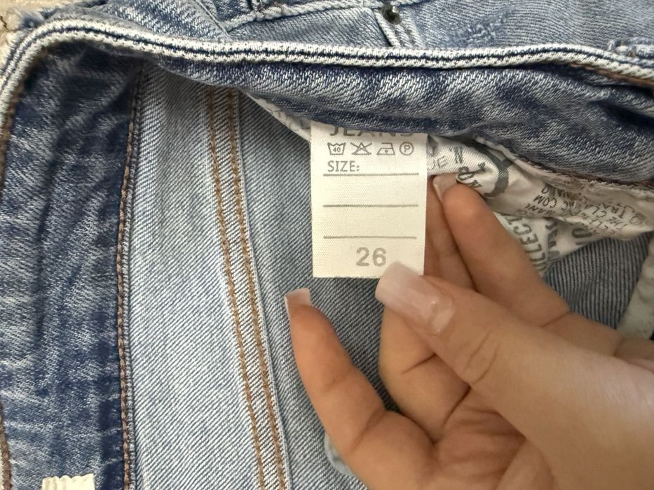 Продам джинсы в отличном состоянии