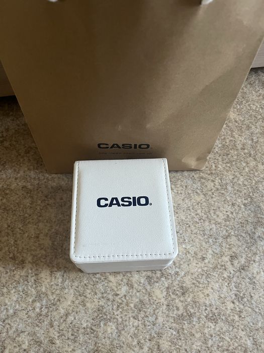 Продаю часы casio
