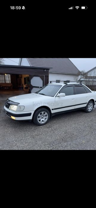 Продается Audi 100 С4