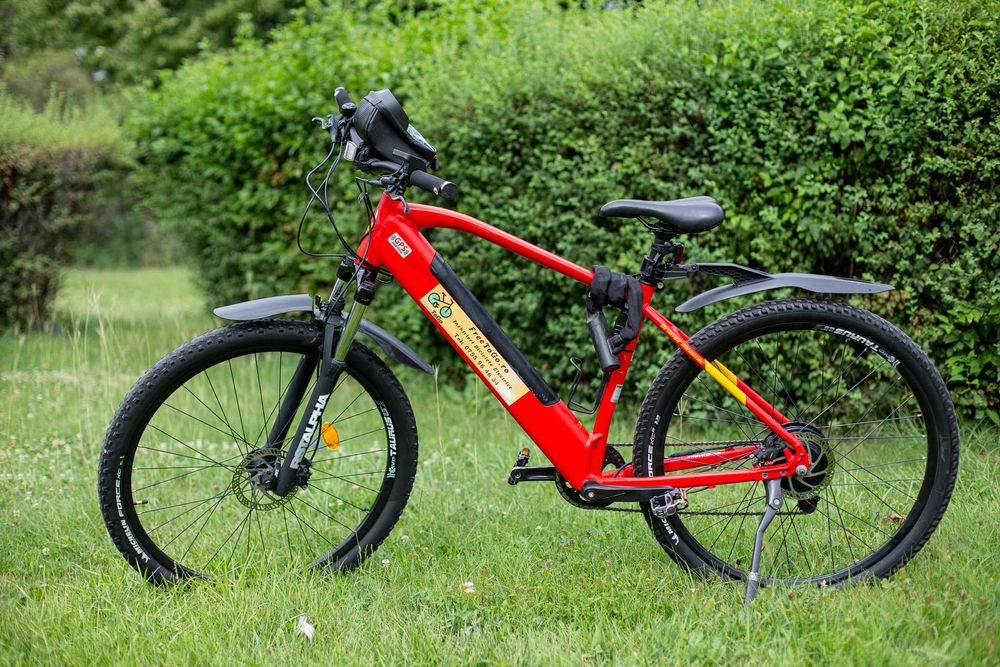 inchiriez bicicleta electrica pentru livratori. Cost 200 lei/saptamana