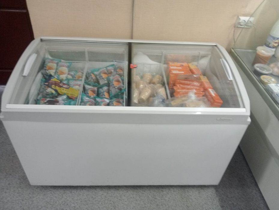 Продам морозильную камеру