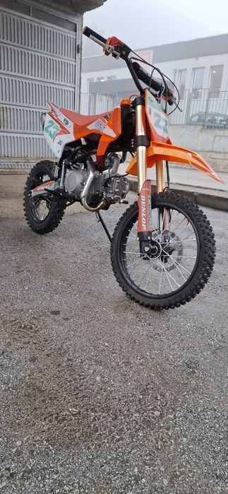 Кросов мотор Upbeat 125cc