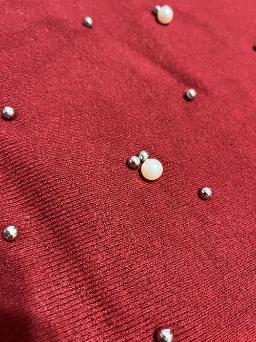 Дамски блузи и дрехи