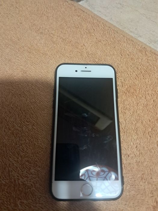 Продается iPhone 7