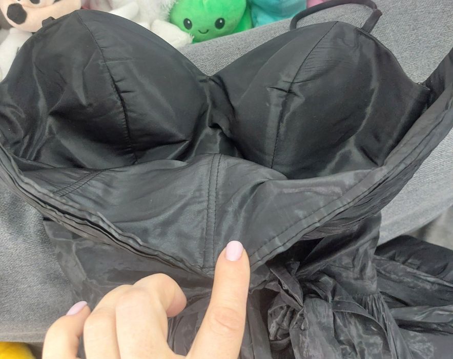 Rochie neagră cu trena S