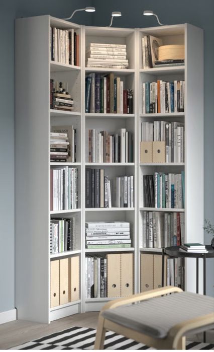 Vand biblioteca ikea