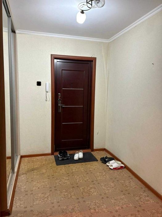 Продам 2 комнатную квартиру!