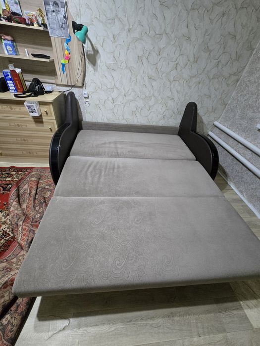 Продам диван раскладной