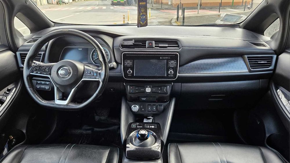 Nissan Leaf 2019, 40 kW, echipare Tekna, baterie schimbata, SOH 88%
