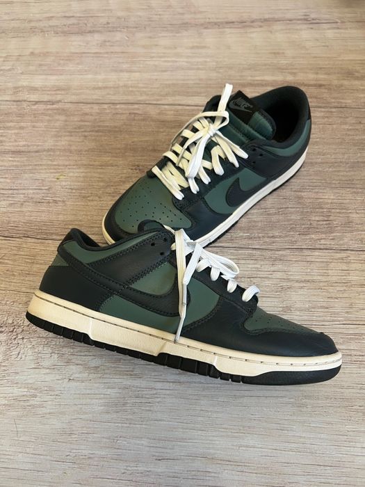Кроссовки Nike Dunk Low