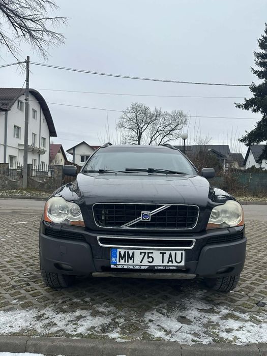 Volvo xc 90 an 2005 4x4 masina circula zilnic fara martori aprinsi la bord cutia schimba in parametri normali pret 3500 euro tel 0747665774