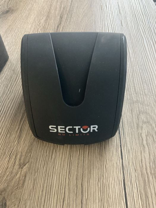 Часовник Sector два модела ( цената е обща )