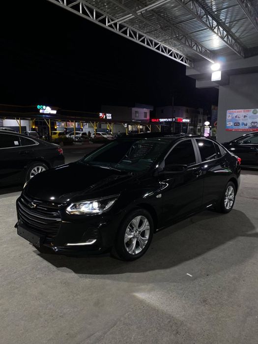Chevrolet onix sotiladi