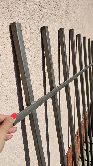 Продавам Метална ОГРАДА