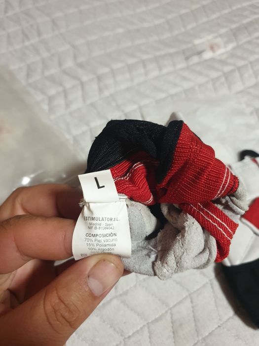 20 manusi pentru sala / fitnes / mers pe bicicleta