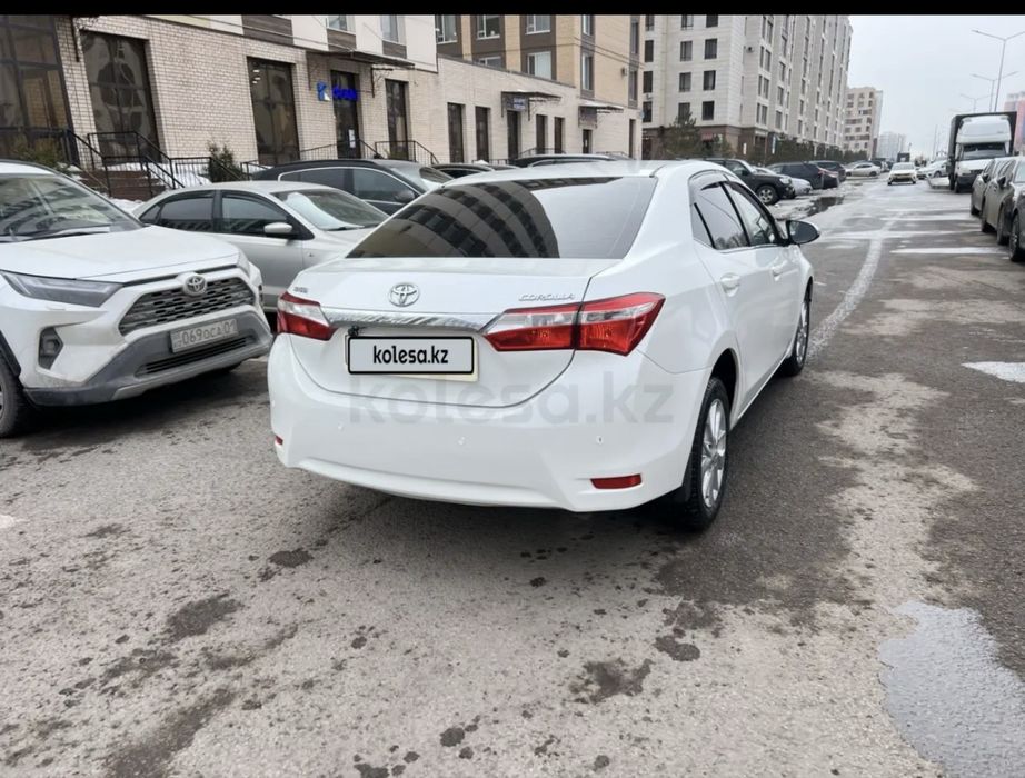 Тойота королла 180