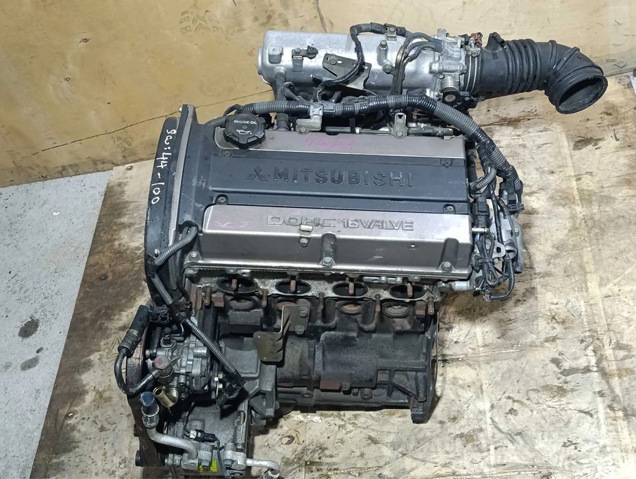 Двигатель Mitsubishi 4G63 2.0 Galant