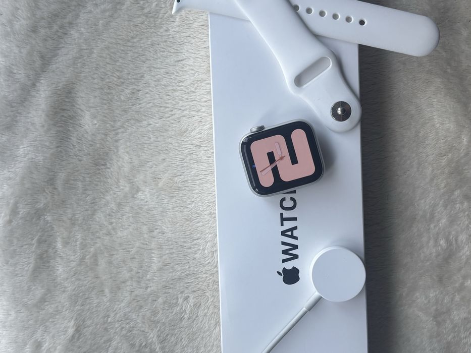 Apple Watch SE2 40 mm