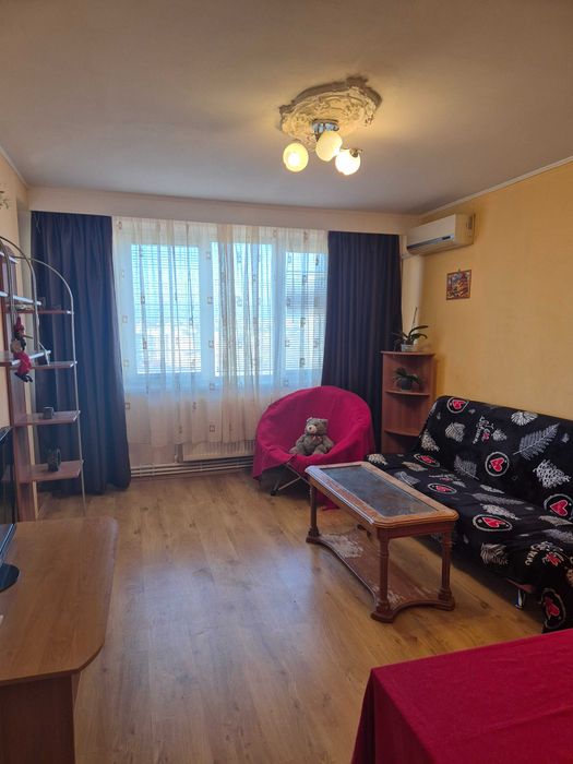 Apartament 2 camere de închiriat