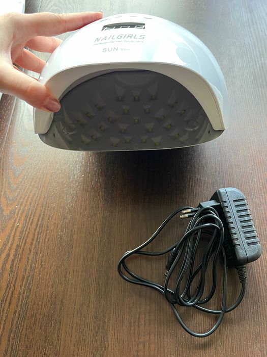 UV лампа за нокти 150W