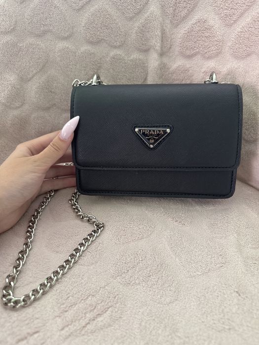 Дамска чанта в стил Prada