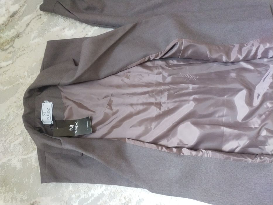 Костюм брючный женский