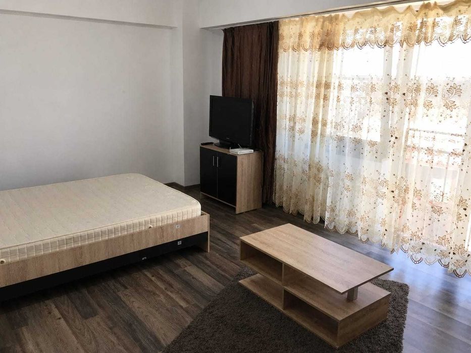 Apartament  1 camera -Zona Piata Nicolina